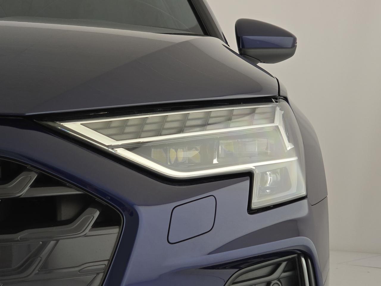 Audi A3 sedan 2.0 tdi s line edition 150cv s-tronic