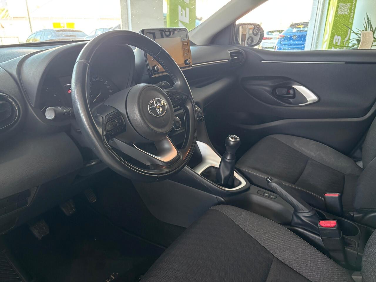 Toyota Yaris 1.0 5 porte Active