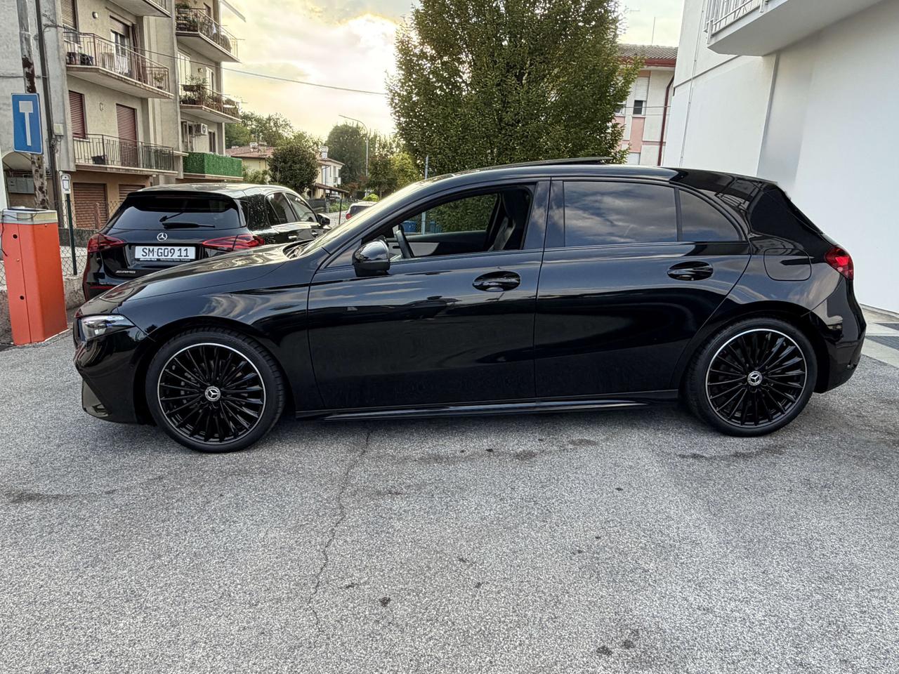 Mercedes-Benz A 200 A 200 AMG Line Advanced Plus