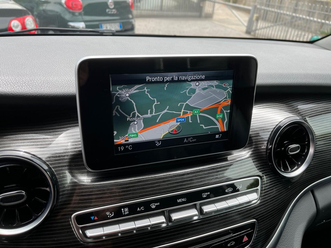 MERCEDES-BENZ V 250 d Automatic 4Matic Sport Compact