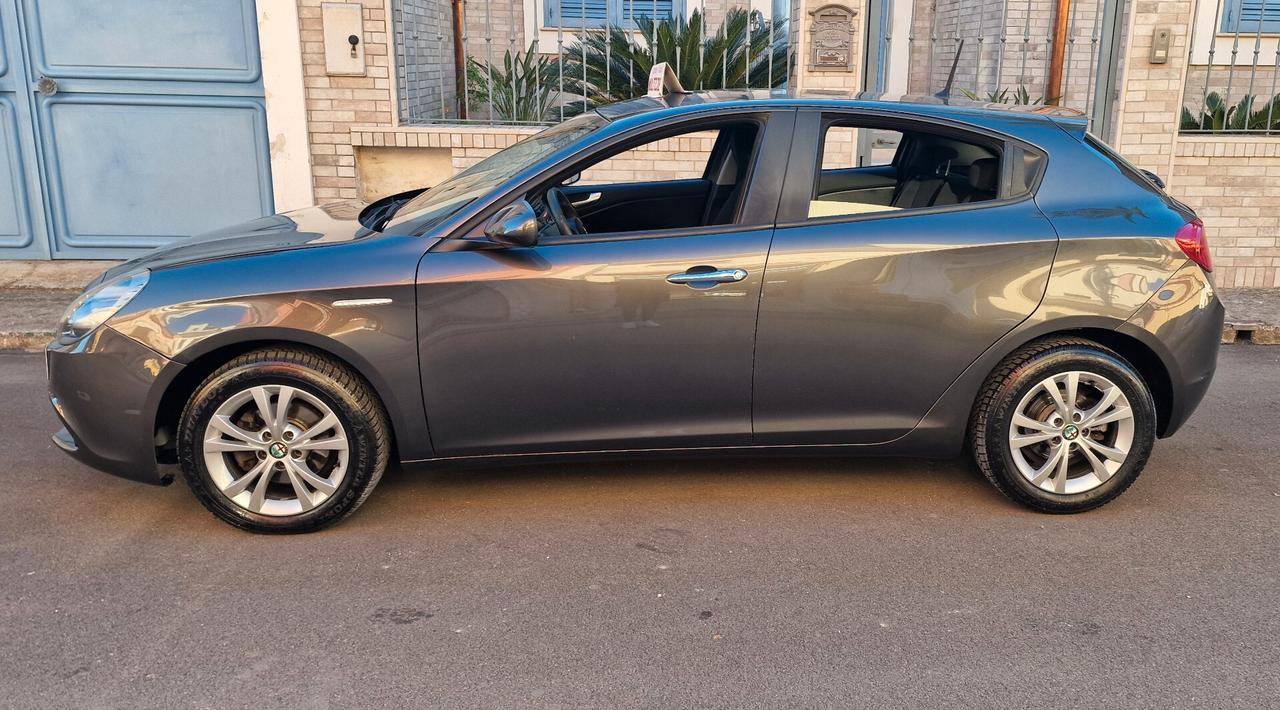 Alfa Romeo Giulietta 1.6 multijet Anno 11/2015