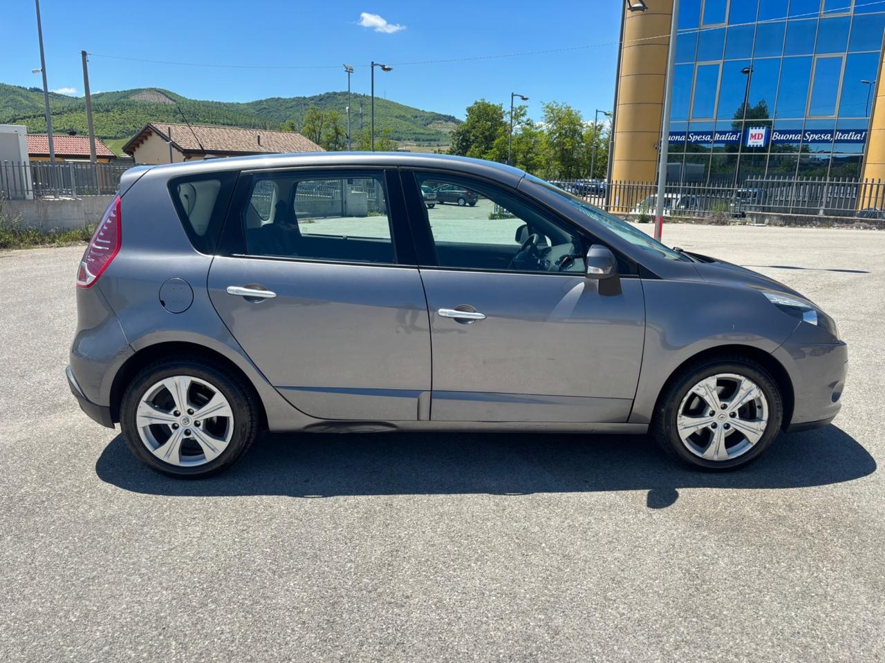 Renault Scenic Scénic X-Mod 1.5 dCi 110CV Dynamique