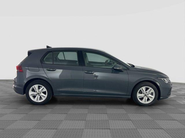 VOLKSWAGEN Golf Golf 1.0 eTSI EVO DSG Life