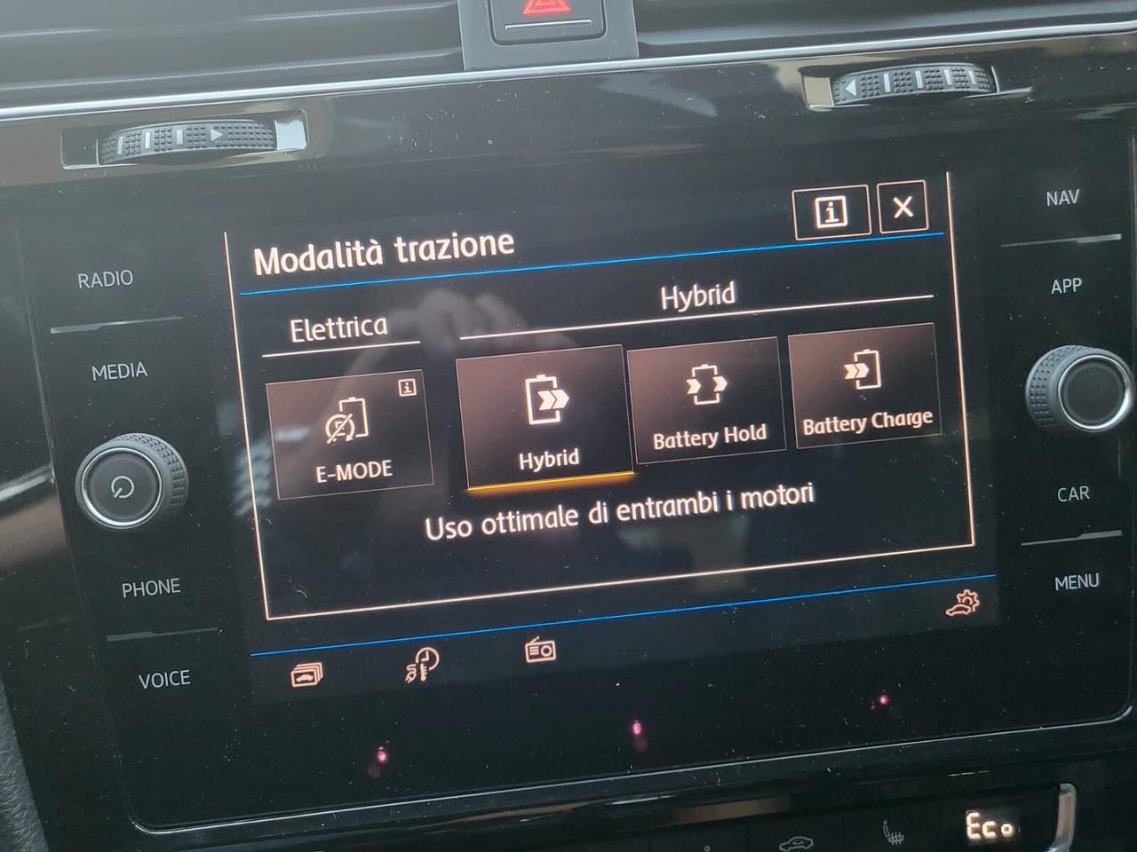 Volkswagen Golf 1.4 GTE HYDRID 5p. TETTO