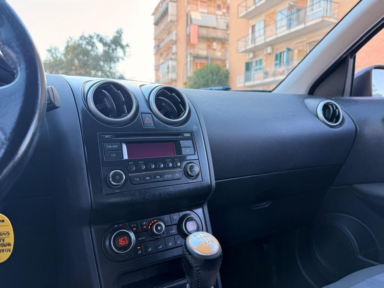 Nissan Qashqai 1.5 dCi DPF Tekna