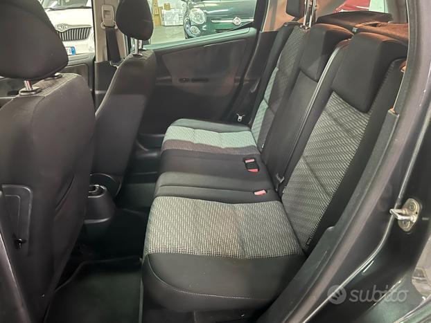 Peugeot 207 1.6 SW molto spaziosa! EURO 5