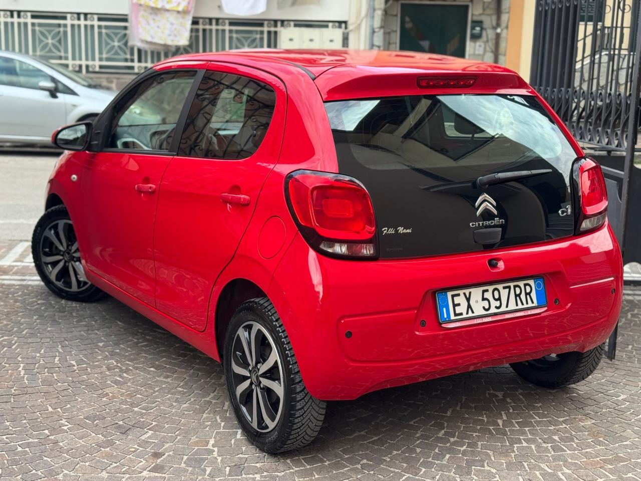 Citroen C1 PureTech 82 5 porte Shine