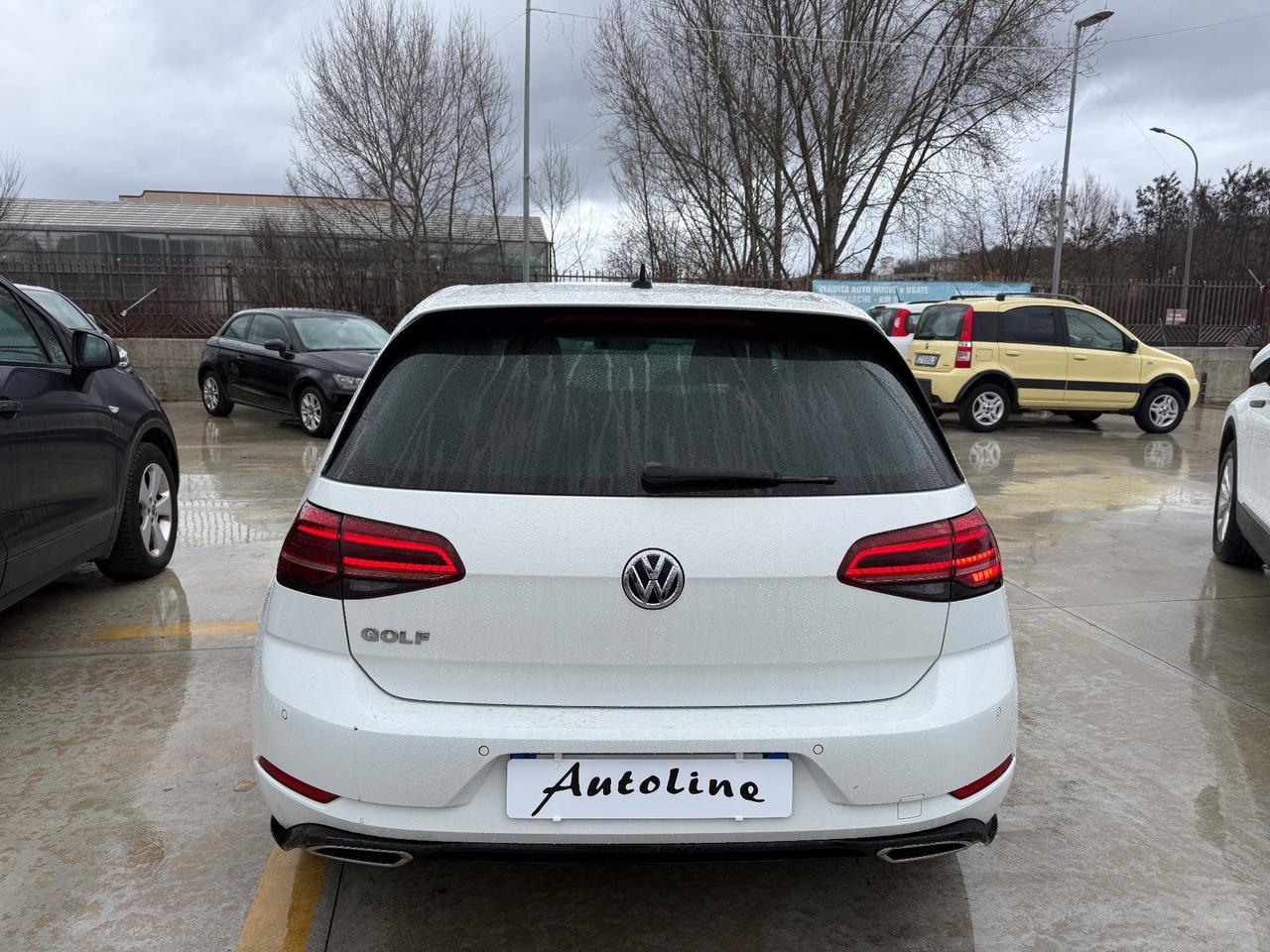 Volkswagen Golf 1.6 TDI 115 CV -R LINE- KEYLESS