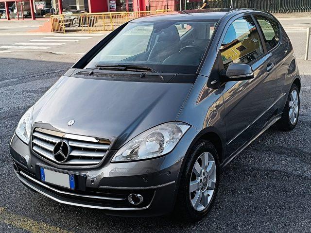 MERCEDES-BENZ A 150 BlueEFFICIENCY Coupé Elegance
