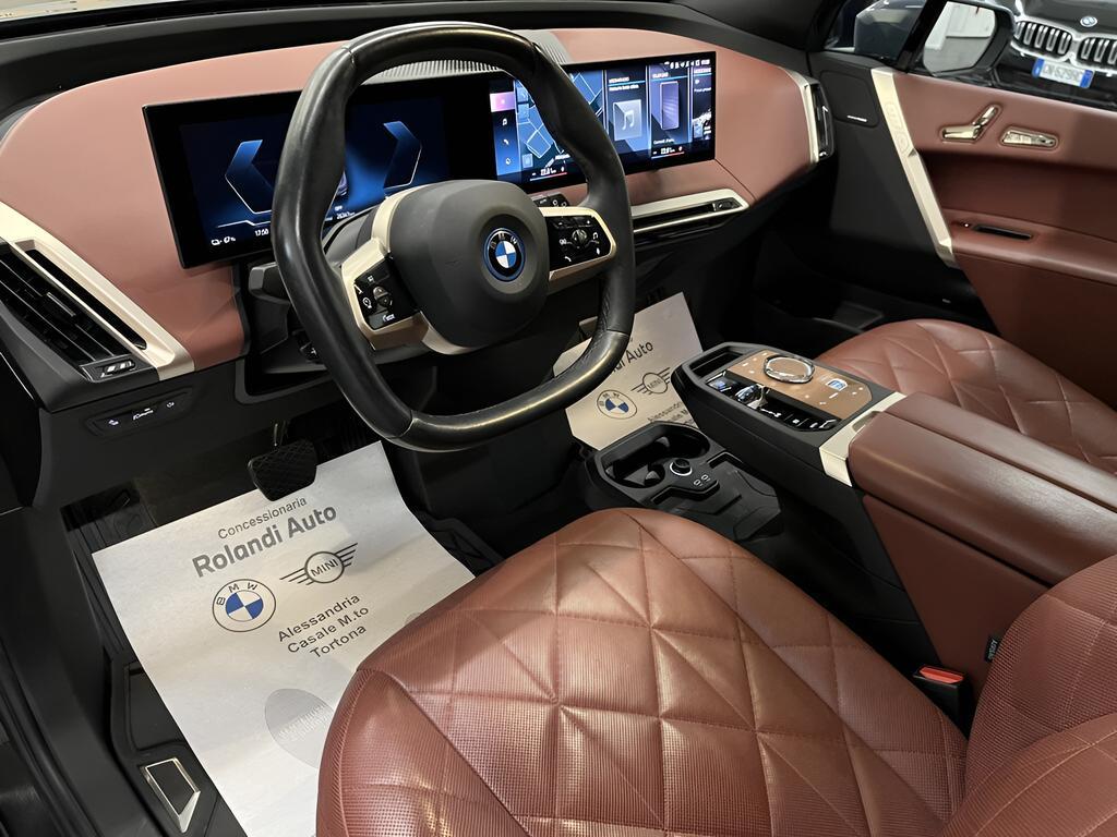 BMW iX 50 pacchetto sportivo xDrive