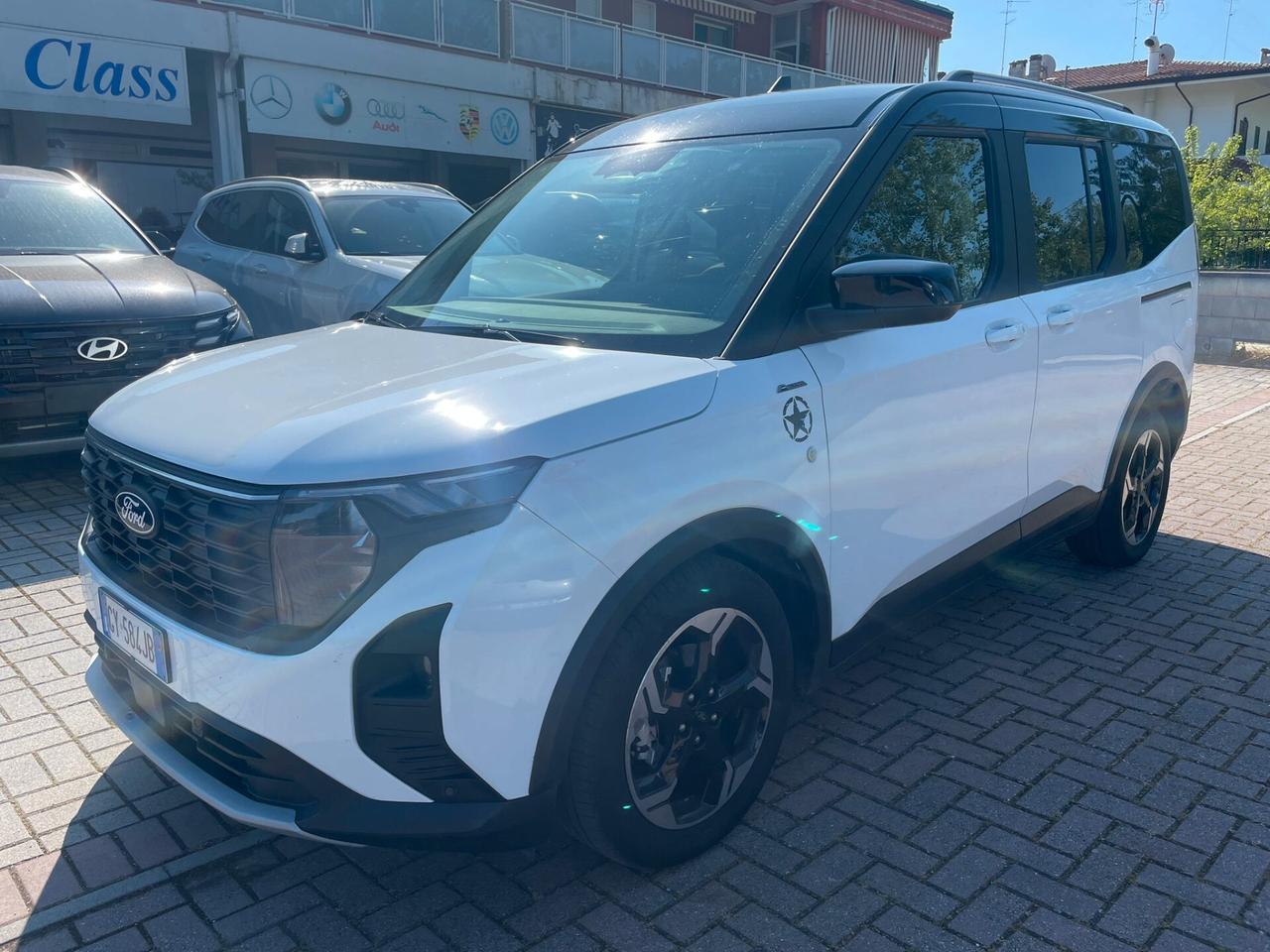 Ford Tourneo Courier 1.0 EcoBoost Active IN RIENTRO