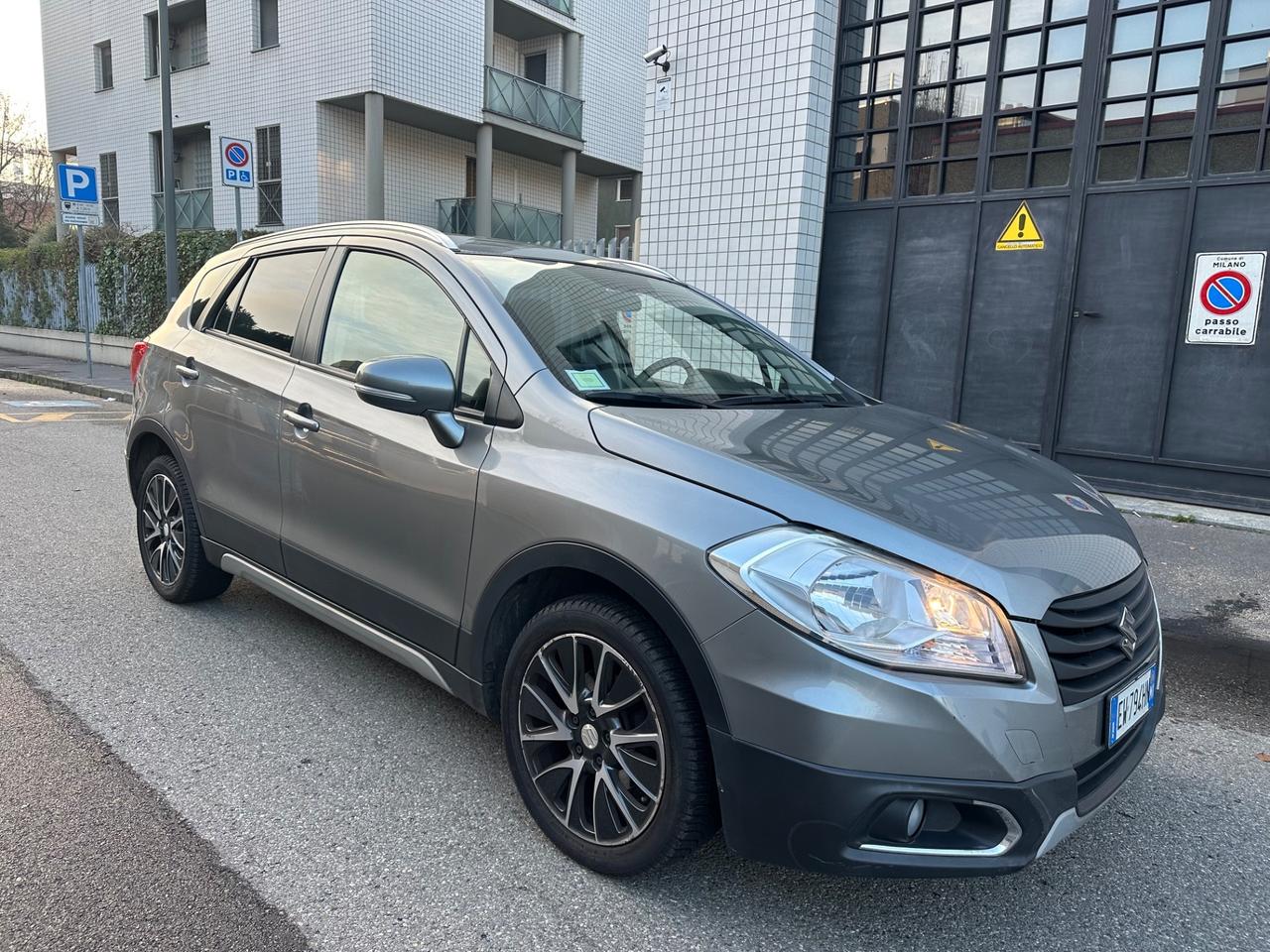Suzuki SX4 S-Cross 1.6 16V VVT CVT Star View