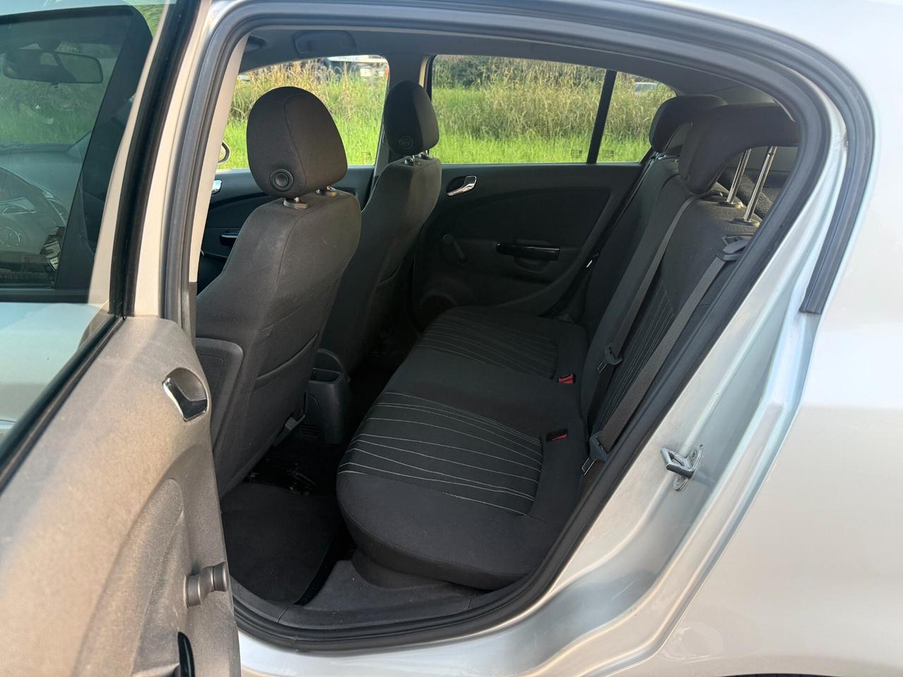 Opel Corsa 1.2 5 porte Edition