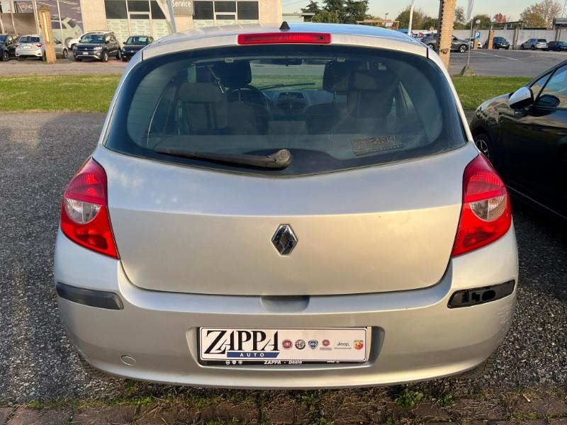 RENAULT Clio 1.2 16V 65CV 3 porte Confort