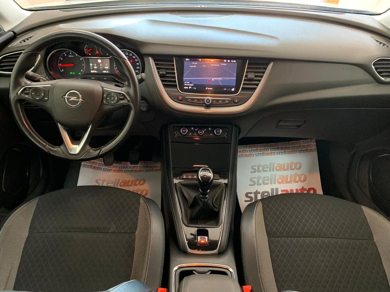 Opel Grandland X 1.2 130 CV Business