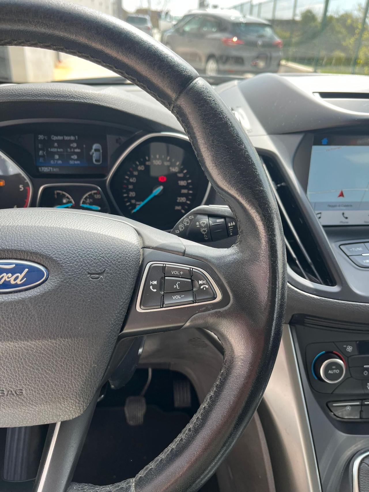 Ford Kuga 1.5 TDCI 120 CV S&S 2WD Plus