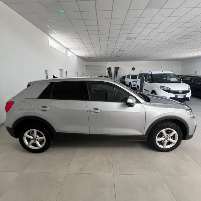 AUDI Q2 1.6 TDI S tronic Business