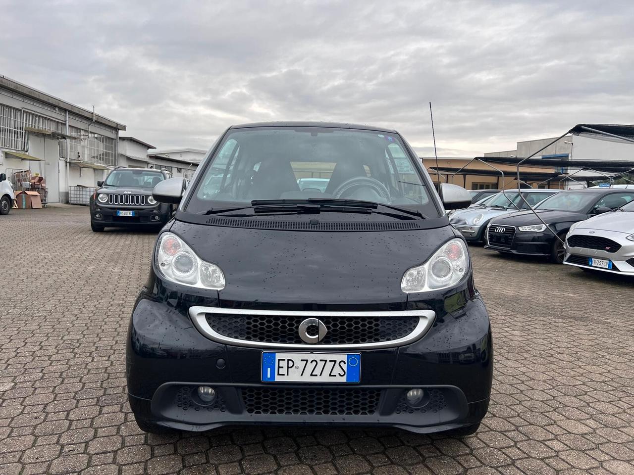 Smart ForTwo 1000 52 kW MHD coupé passion