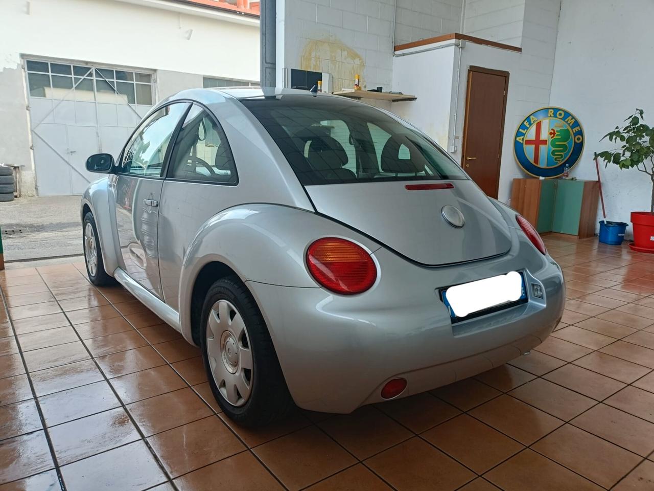 Volkswagen New Beetle 1.6 102cv, Euro 4!