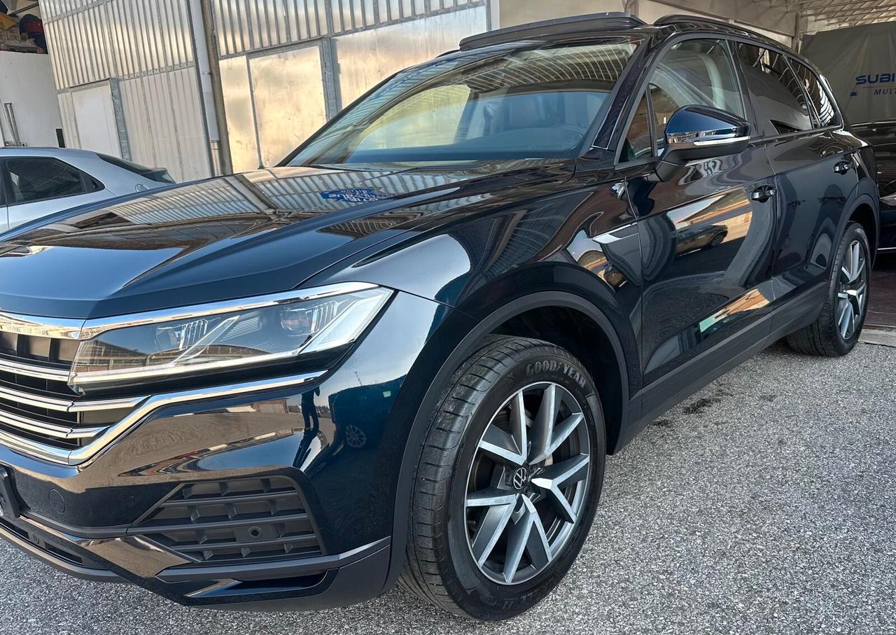 Volkswagen Touareg 3.0 V6 TDI SCR TETTO APRIBILE INTERNI IN PELLE CERCHI DA 20"
