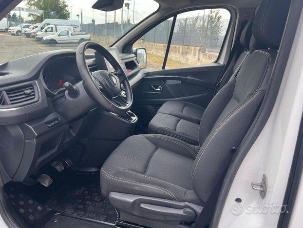 RENAULT Trafic T27 2.0 dCi 150CV Energy Advance-