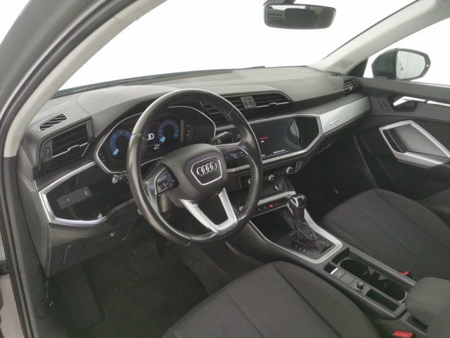AUDI Q3 35 TDI S tronic Business