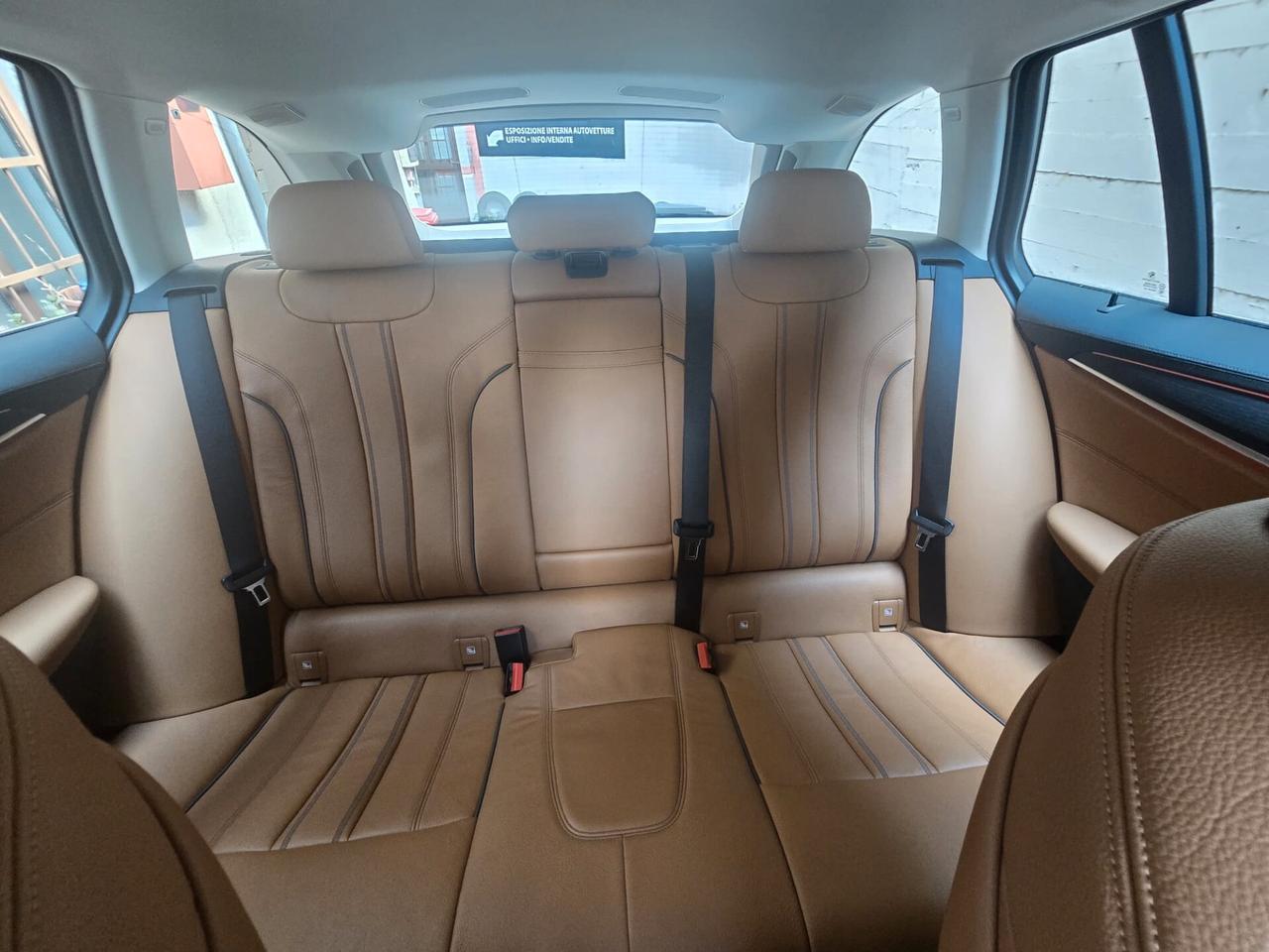 Bmw 520 520d 48V xDrive Touring Luxury - Automatica - Unico proprietario