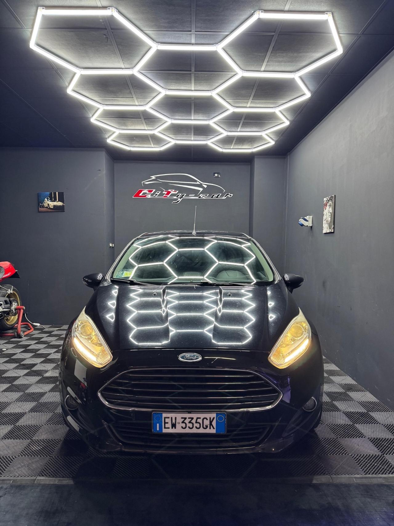 Ford Fiesta 1.5 TDCi 75 CV – Consumi Record e Affidabilità