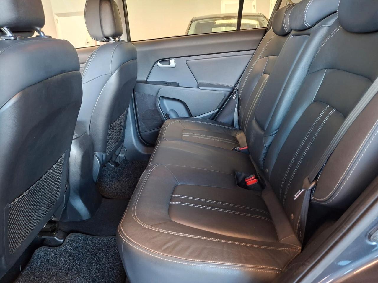 Kia Sportage 1.7 crdi High Tech stop*EURO 6B