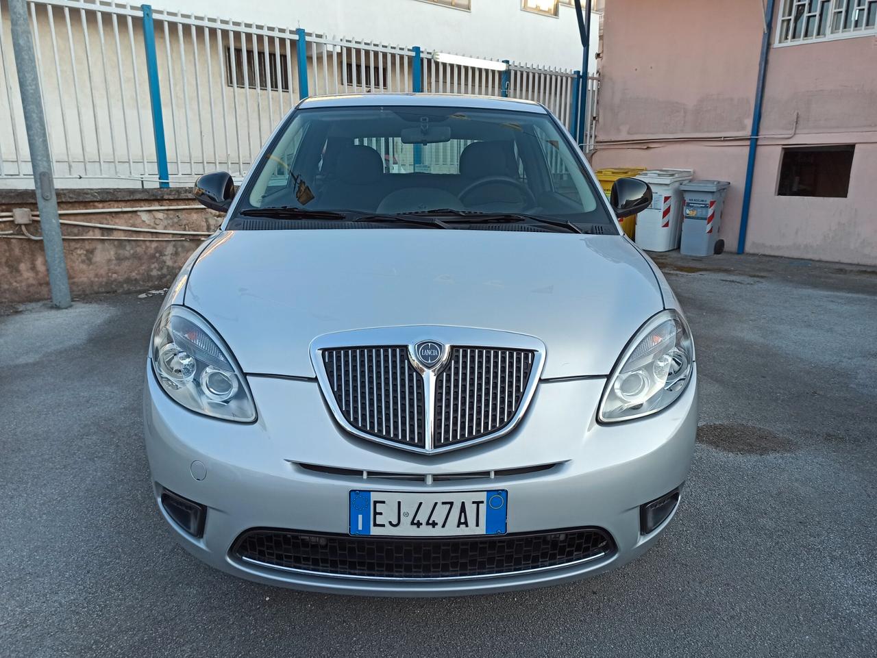 Lancia Ypsilon 1.2 69 CV Diva
