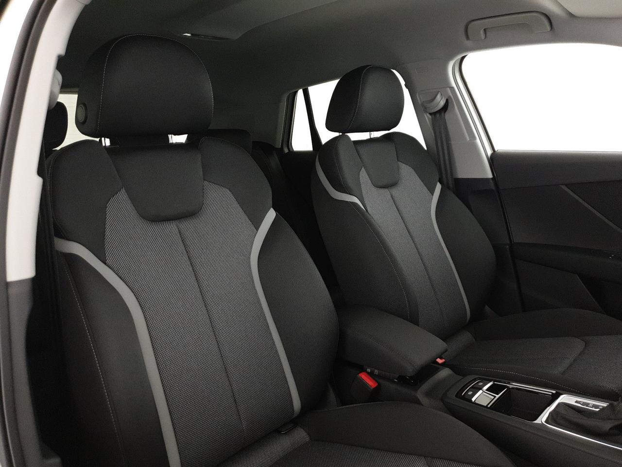 35TDI 150CV S tronic Identity Black