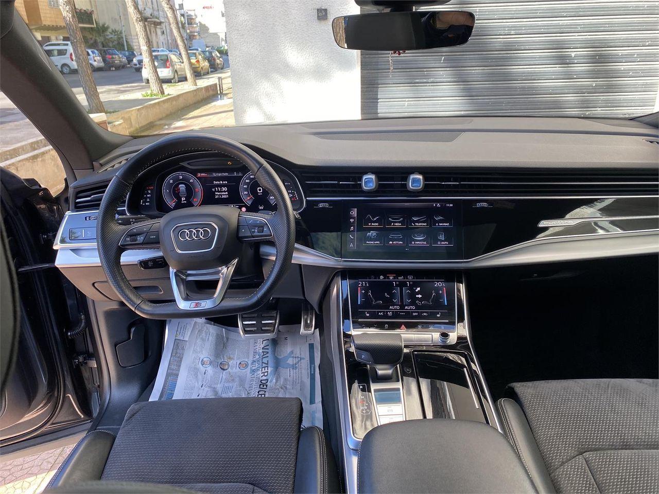 AUDI Q8 Q8 50 TDI 286 CV quattro tiptronic Sport