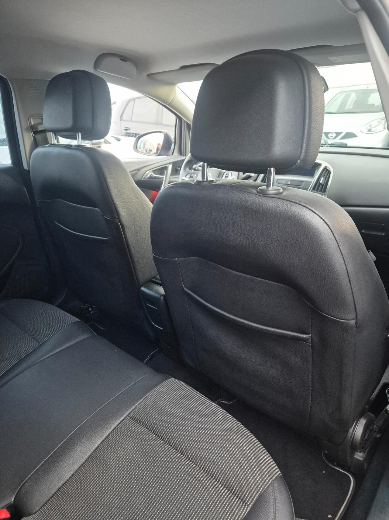 Opel Astra 1.7 CDTI COSMO UNICO PROPRIETARIO