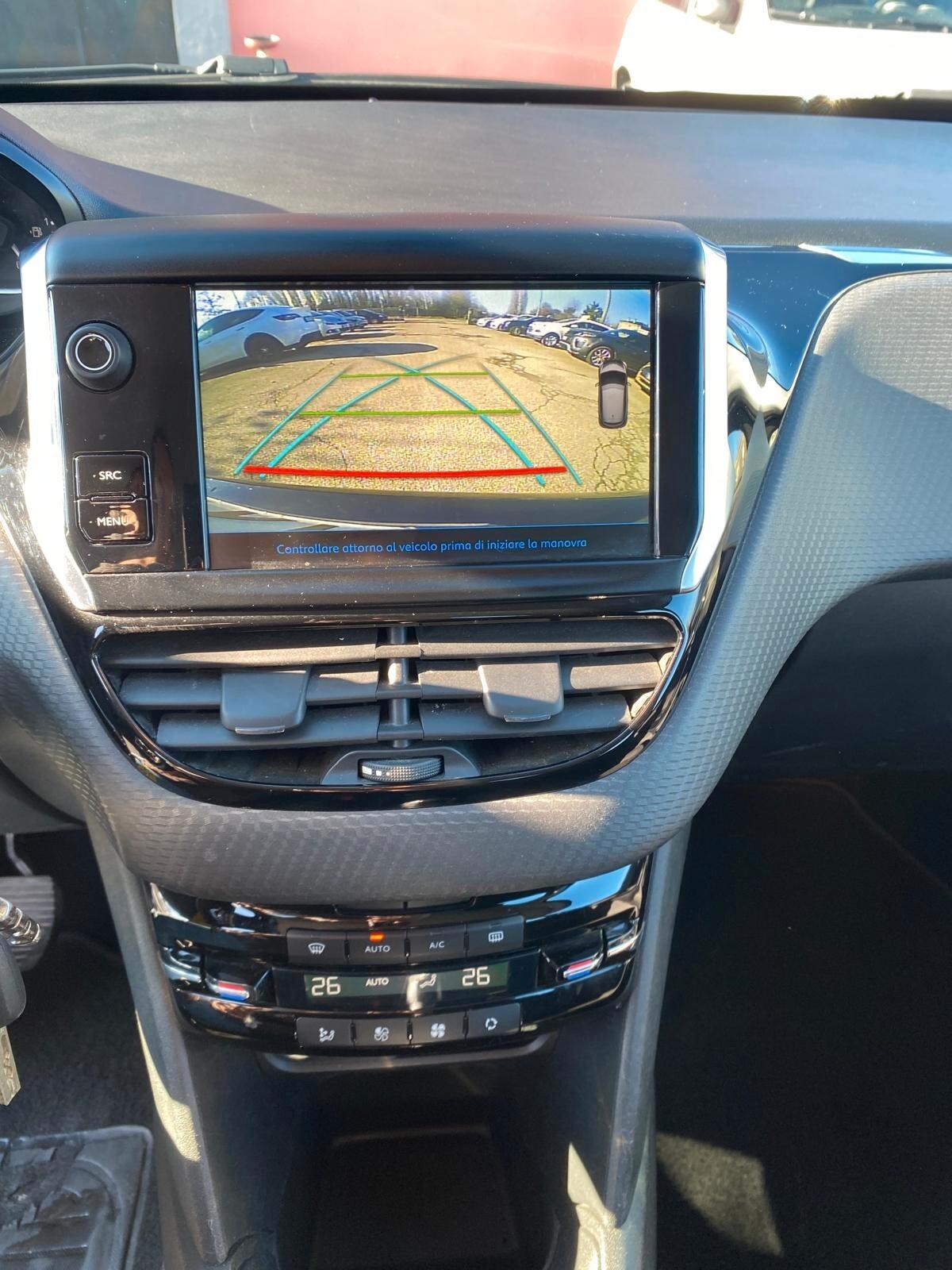 Peugeot 208 PureTech 82 5 porte Allure