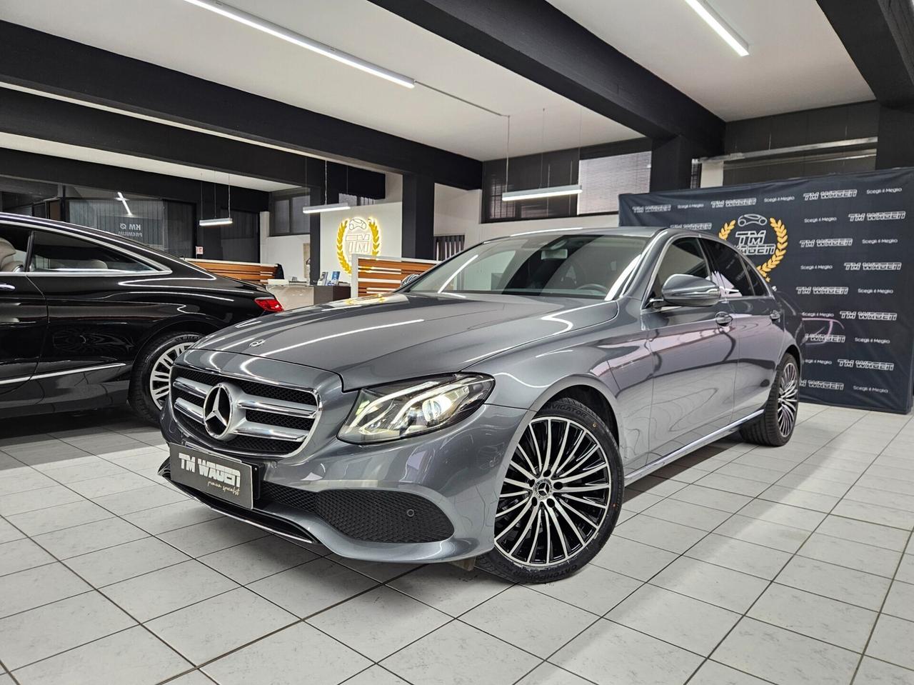 Mercedes-Benz E 220 d Sport 4matic auto