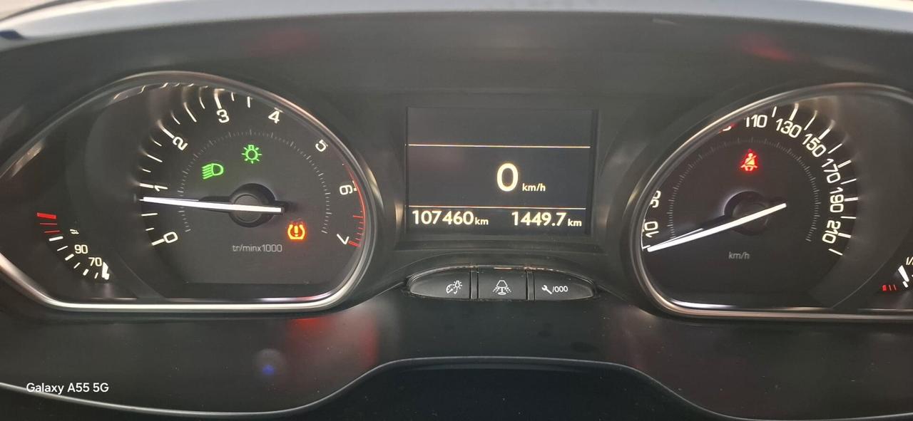 Peugeot 2008 PureTech 82 Allure