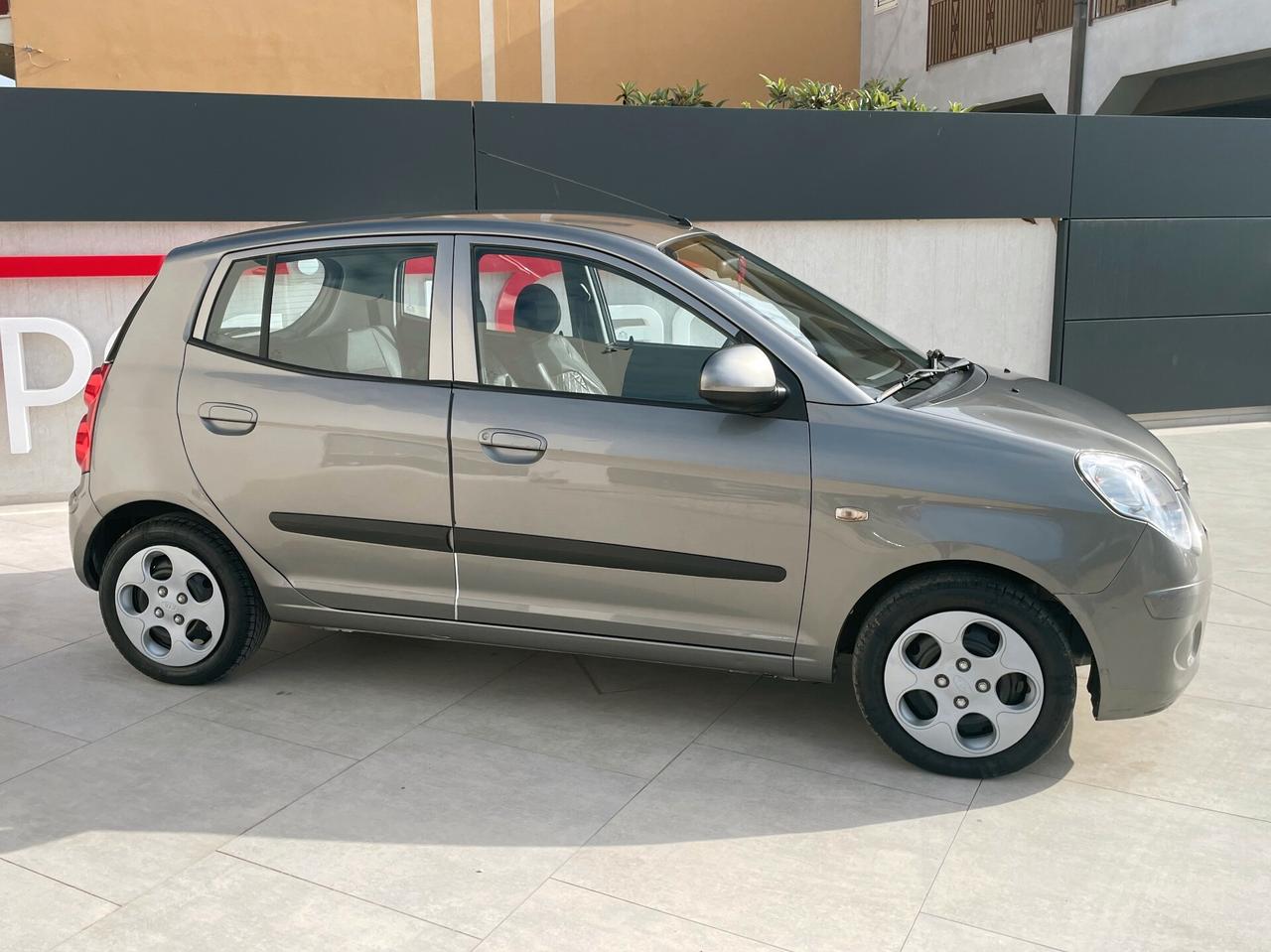 Kia Picanto 1.0 12V Life Bi-Fuel