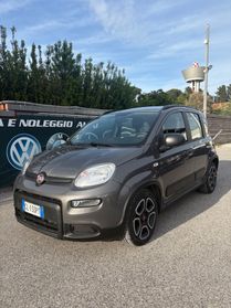 Fiat Panda 1.0 FireFly S&S Hybrid Red