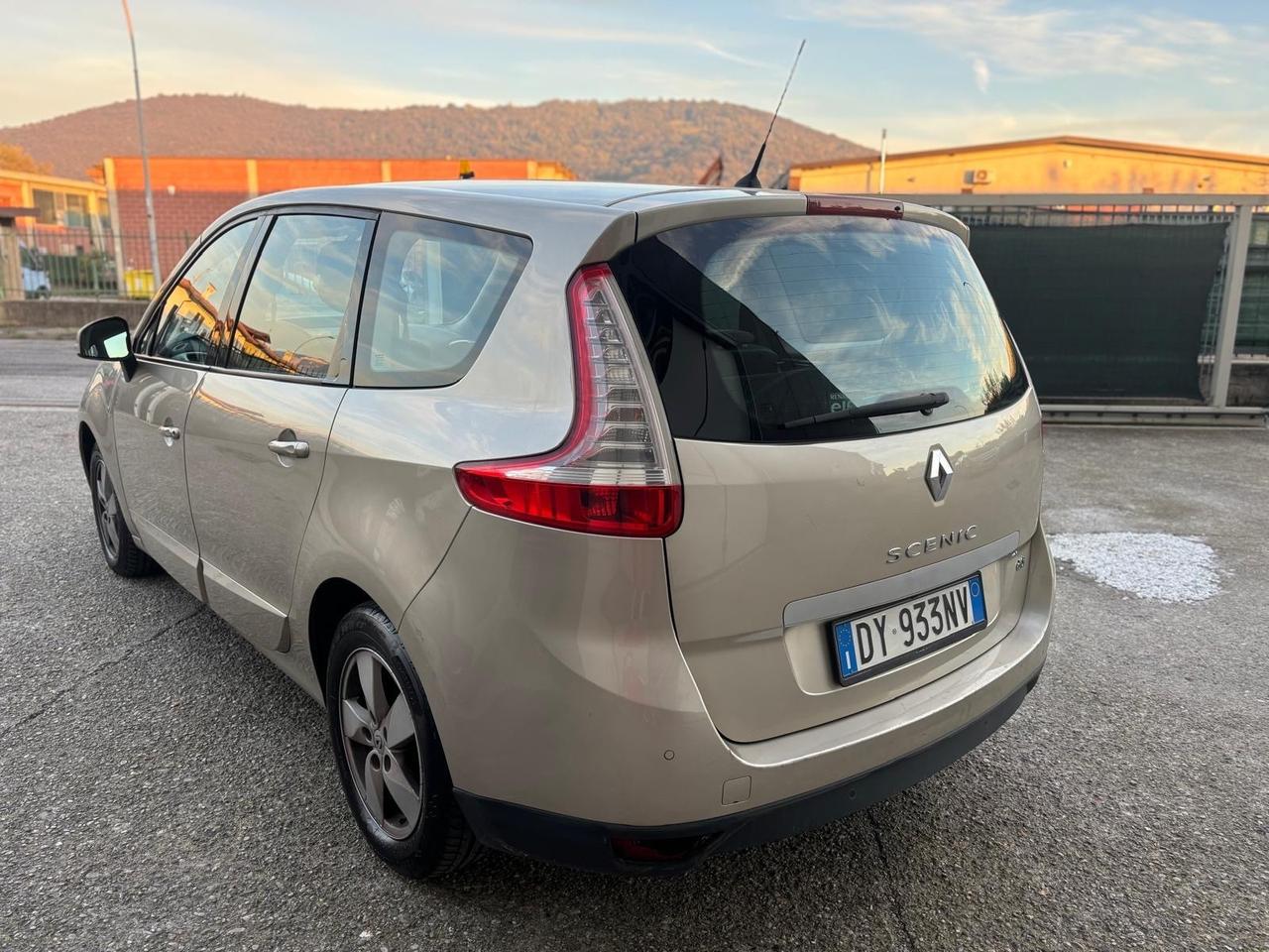 Renault Scenic Scénic 1.5 dCi 110CV Dynamique