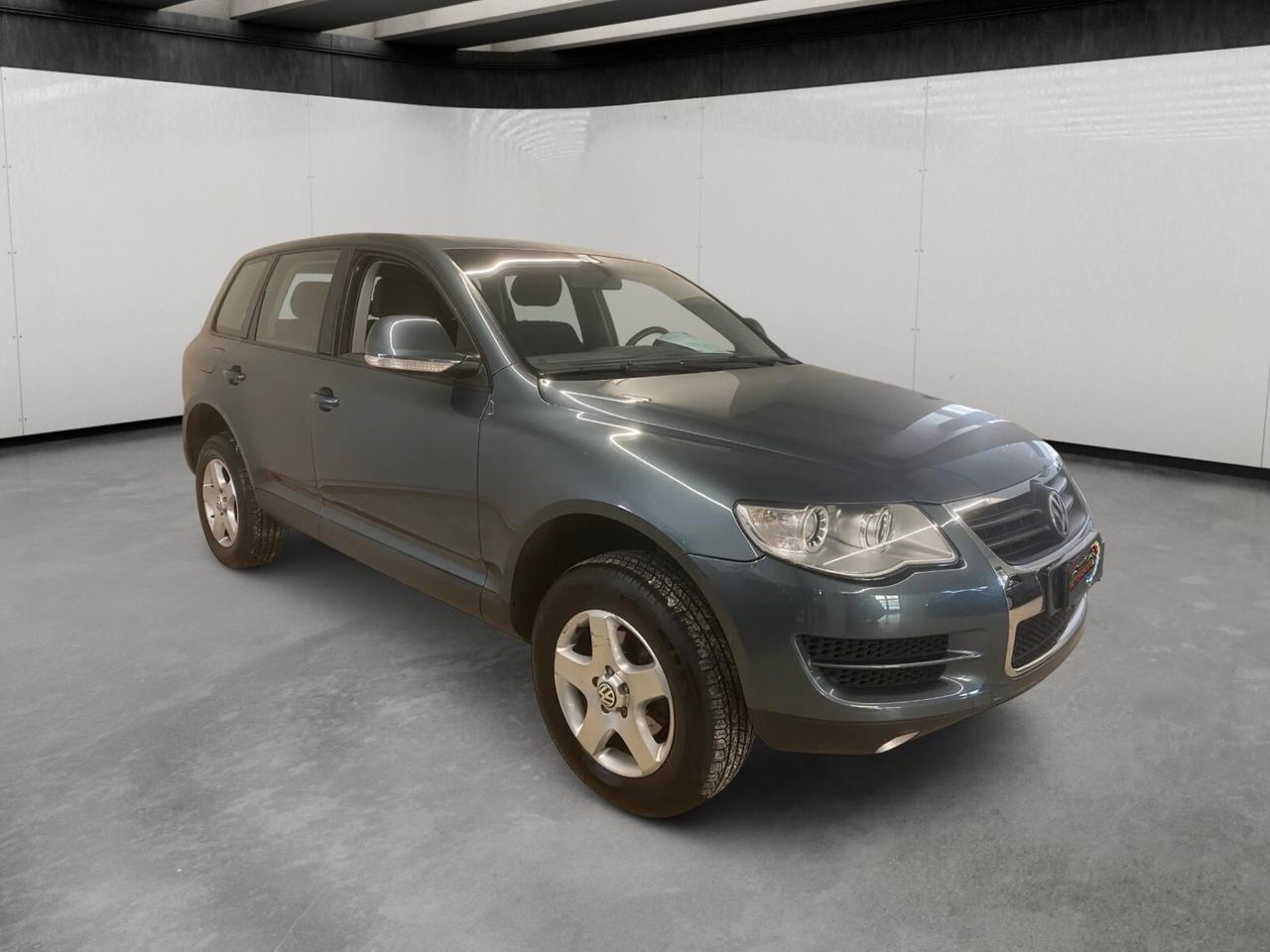 Volkswagen Touareg 2.5 R5 TDI DPF tiptronic Exclusive *PROMO*