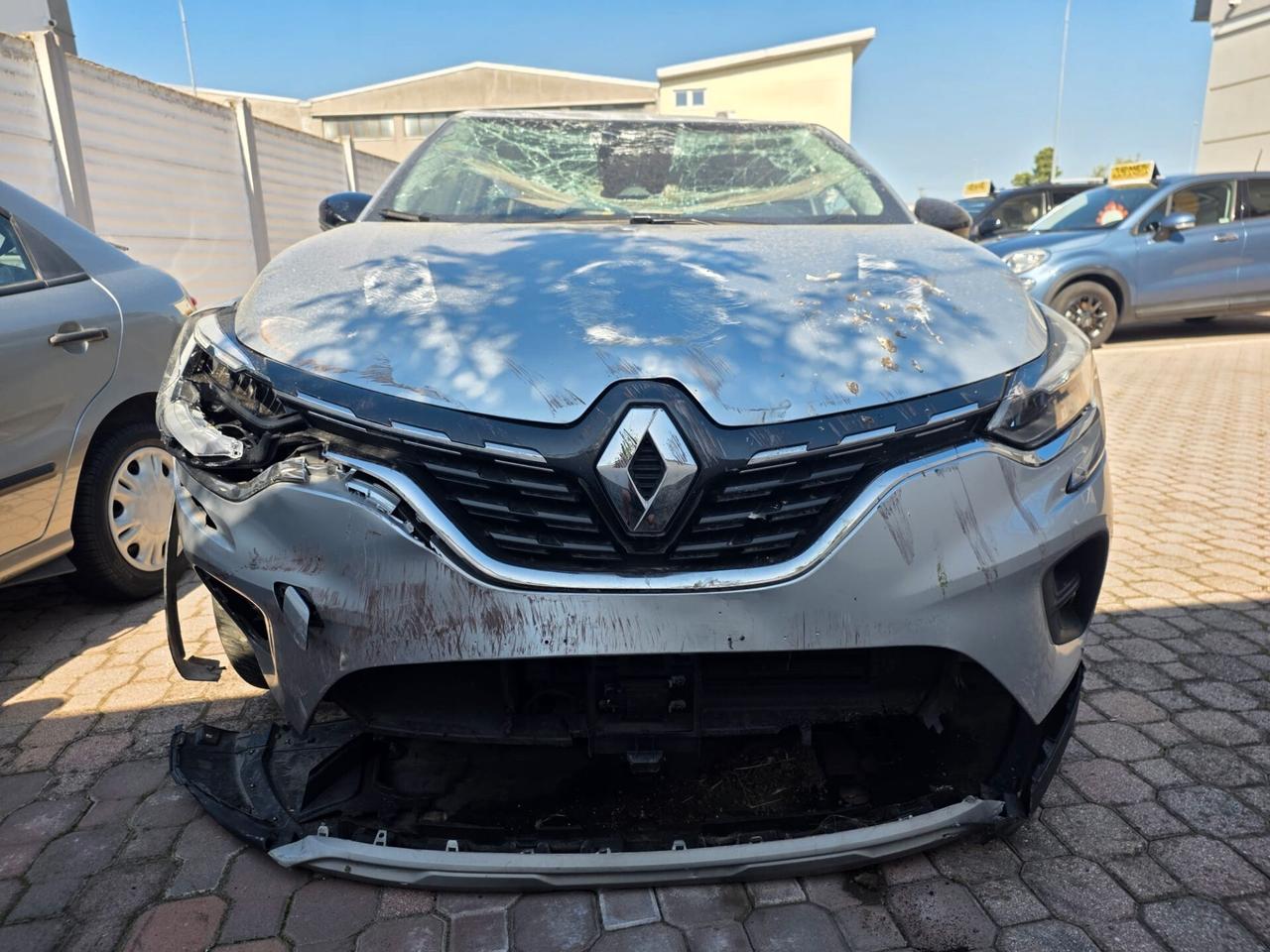 Renault Captur TCe 100 CV GPL Euro 6 D con 85000km.