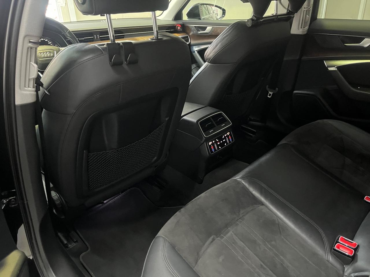 AUDI A6 QUATTRO S-TRONIC