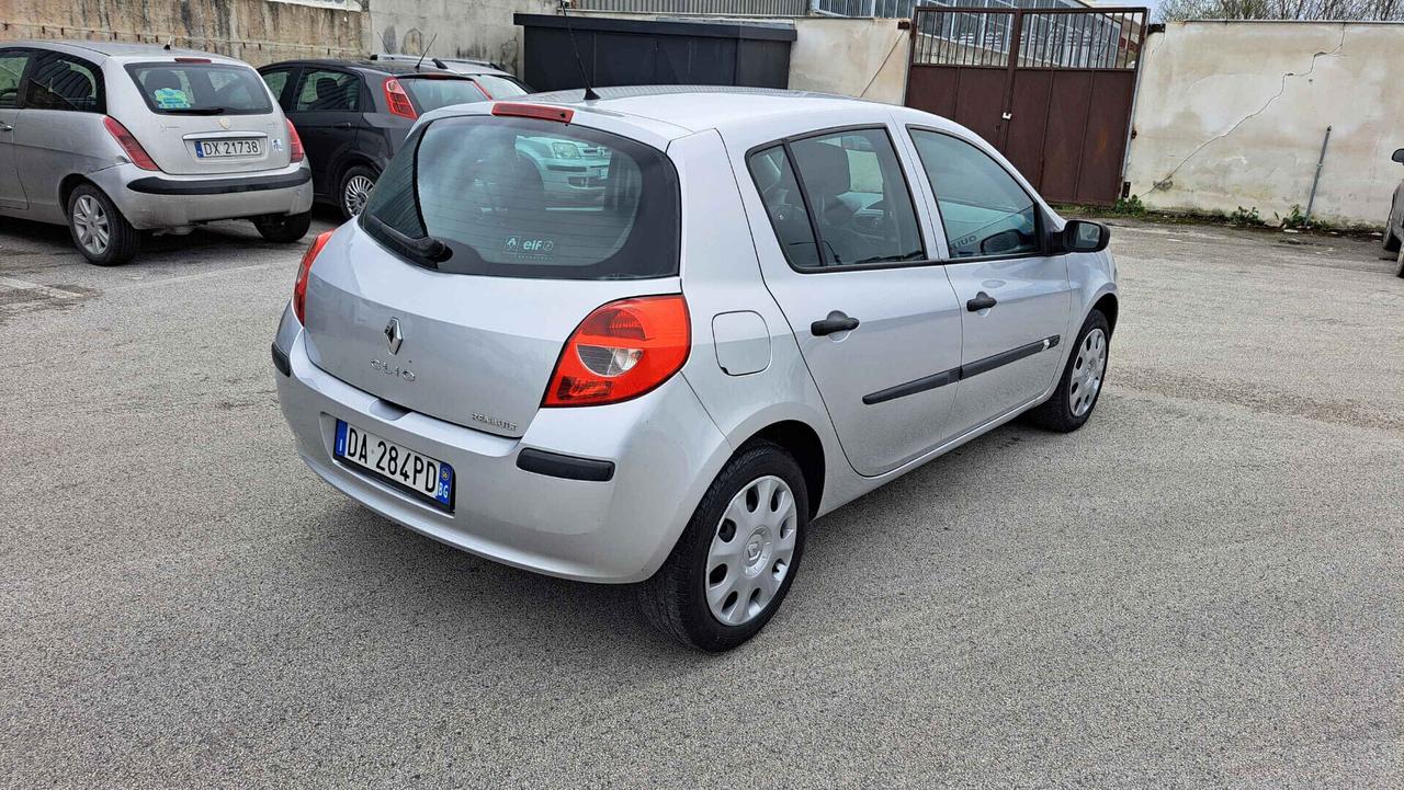 Renault Clio 1.5 dCi 70CV