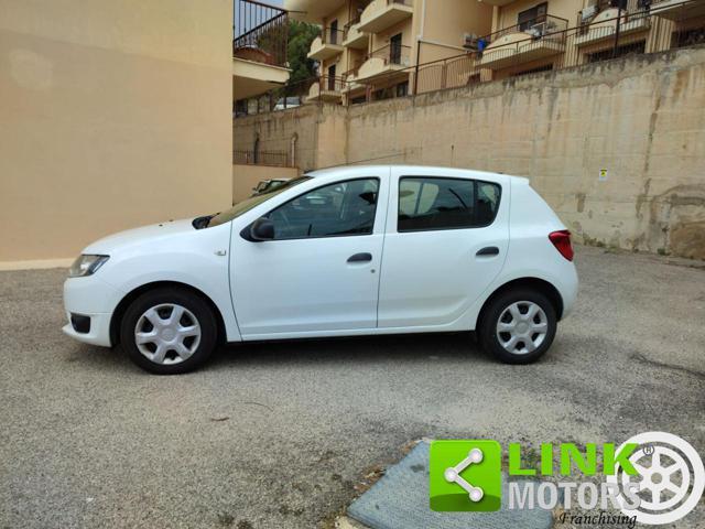 DACIA Sandero 1.2 75CV