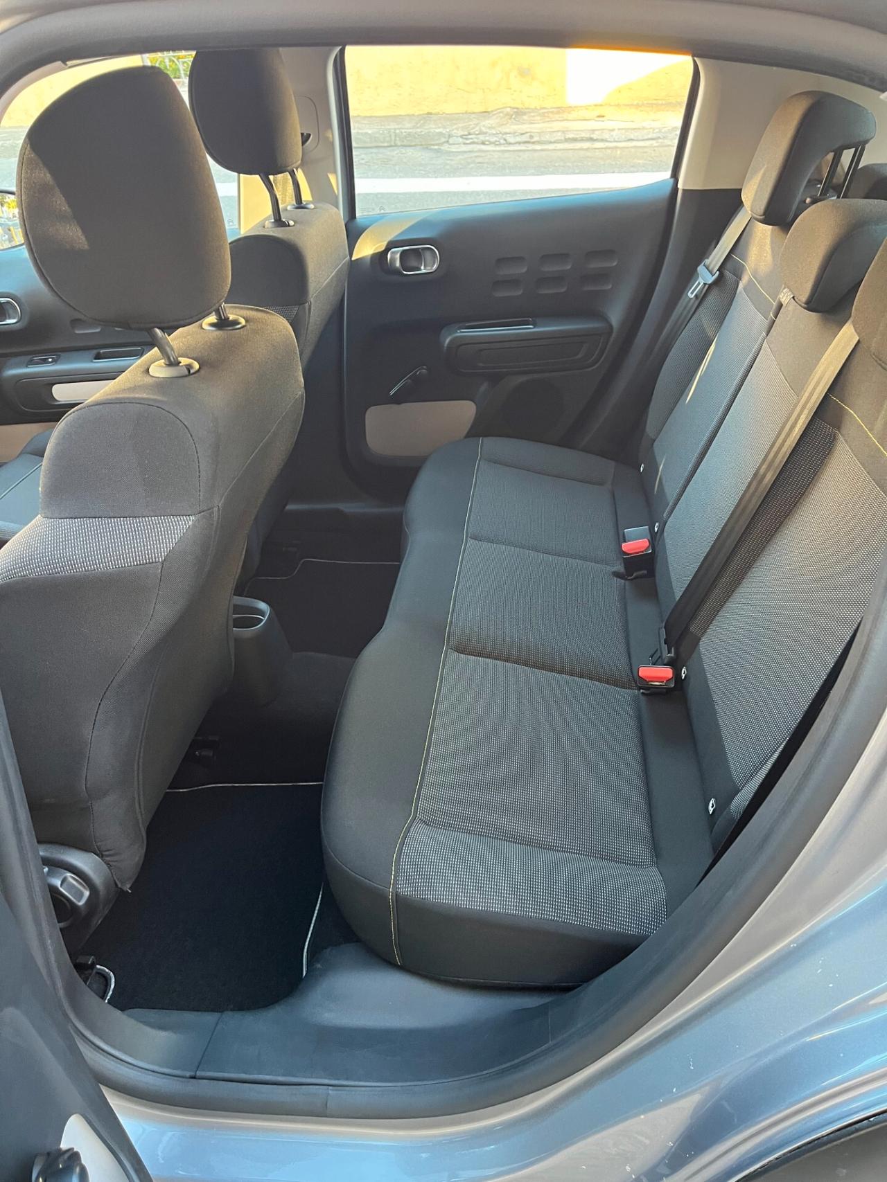 Citroen C3 PureTech 83 S&S Plus*Carplay+Navi