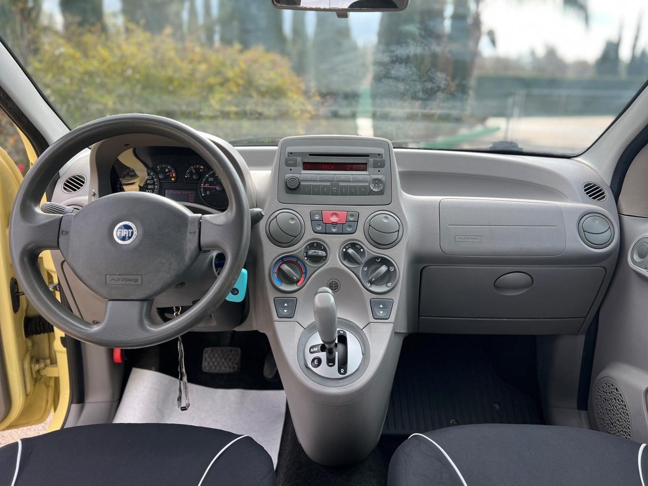 Fiat Panda 1.2 Dualogic AUTOMATICA (44kw)