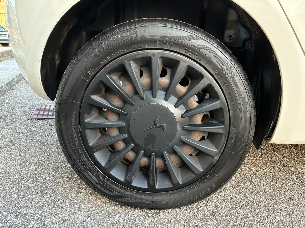 Lancia Ypsilon 1.2 69 CV 5 porte Elefantino