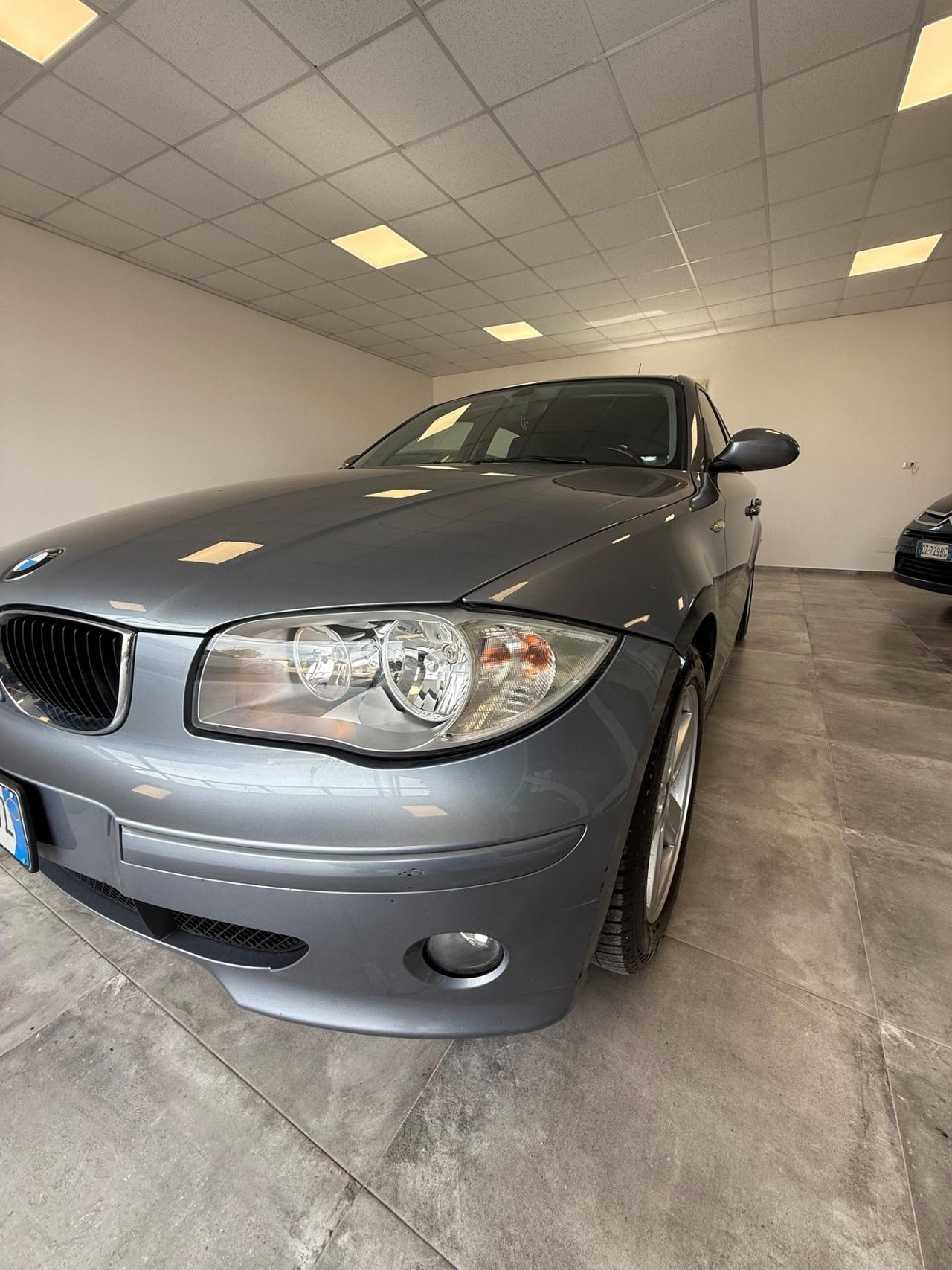 Bmw 118 118d cat 5 porte Attiva