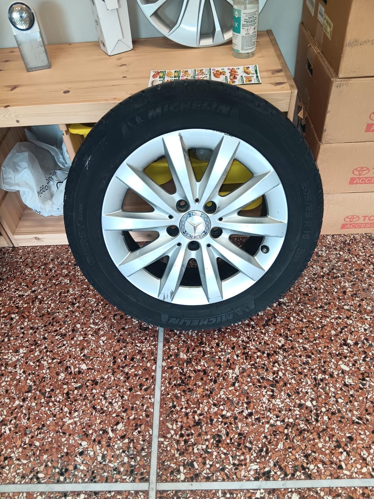 Mercedes-benz A 180 A 180 d Premium