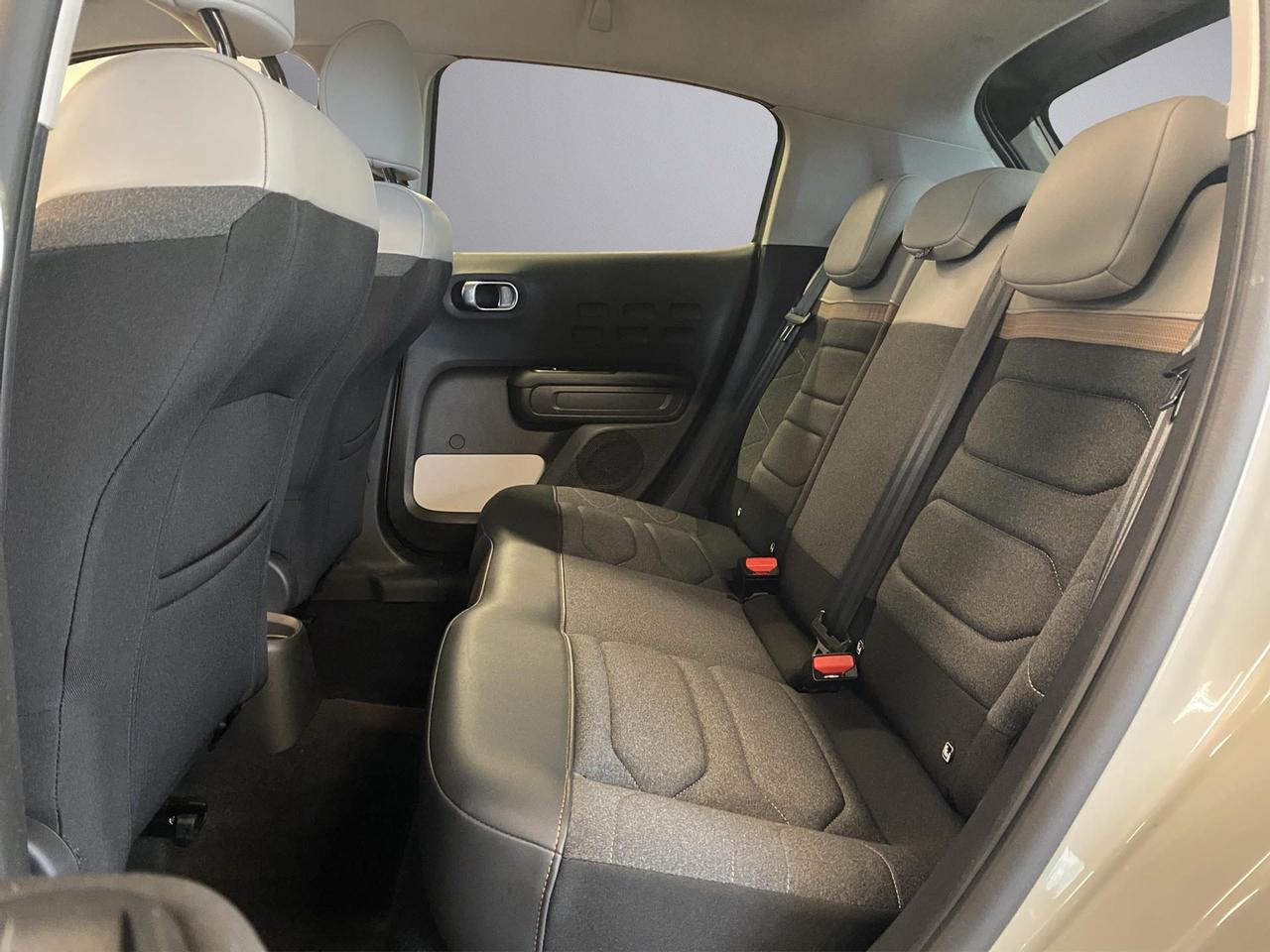 Citroen C3 1.2 puretech Shine Pack s&s 110cv eat6